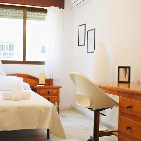 Amplio Y Luminoso Apartamento Cerca Del Centro Y La Playa Con Piscina Y Parking Privado Málaga Buitenkant foto